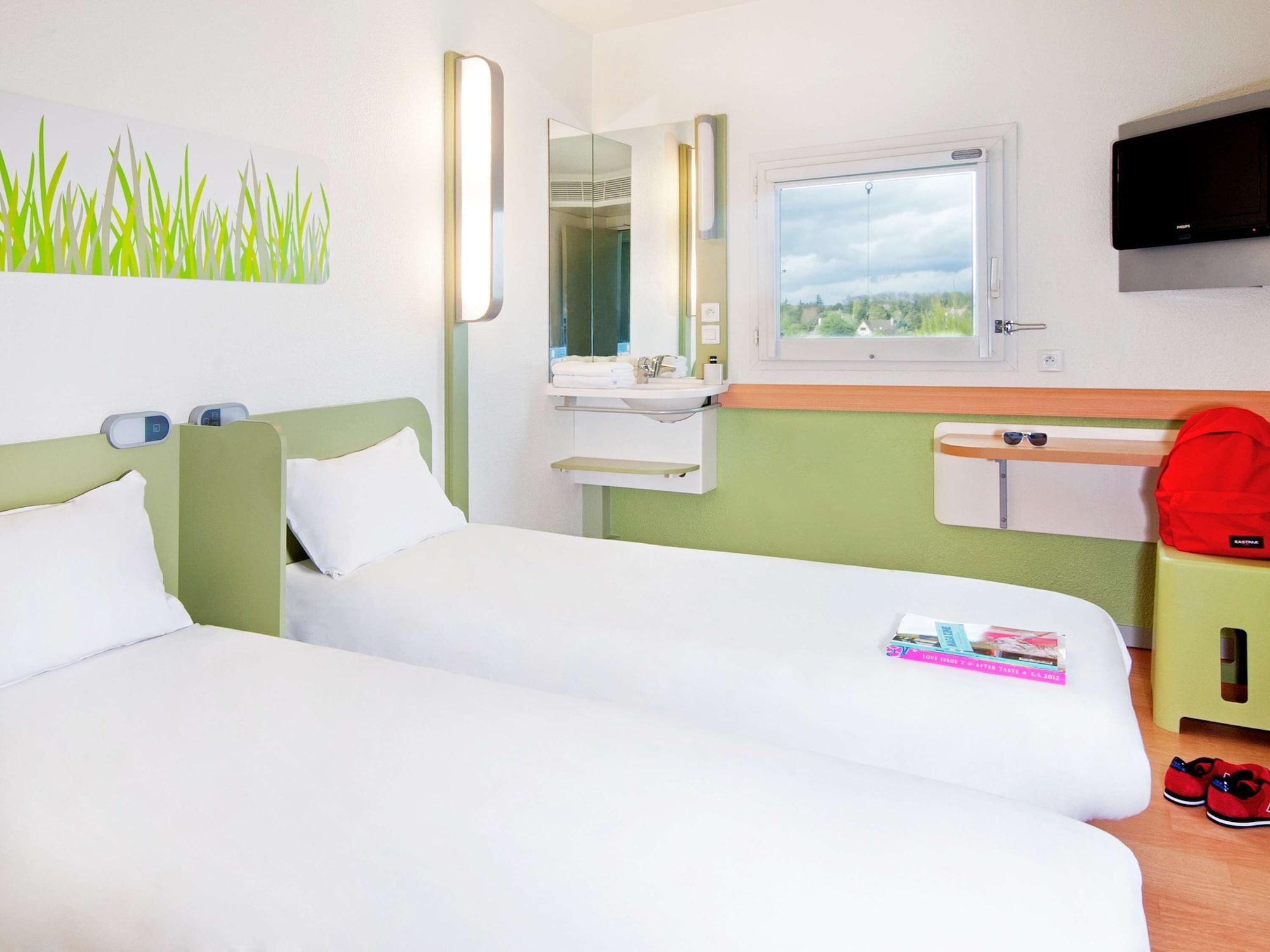 Ibis Budget Bergerac Extérieur photo