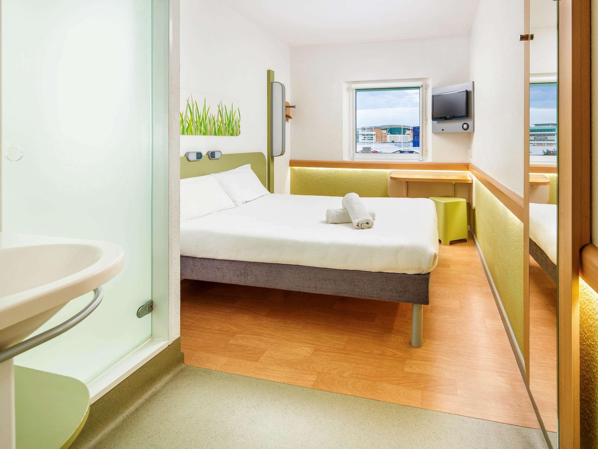 Ibis Budget Bergerac Extérieur photo