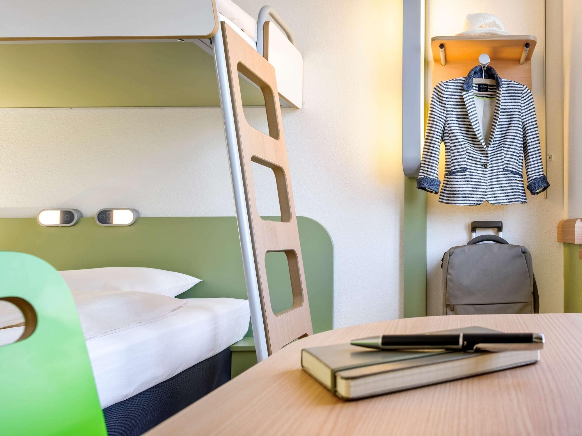 Ibis Budget Bergerac Extérieur photo