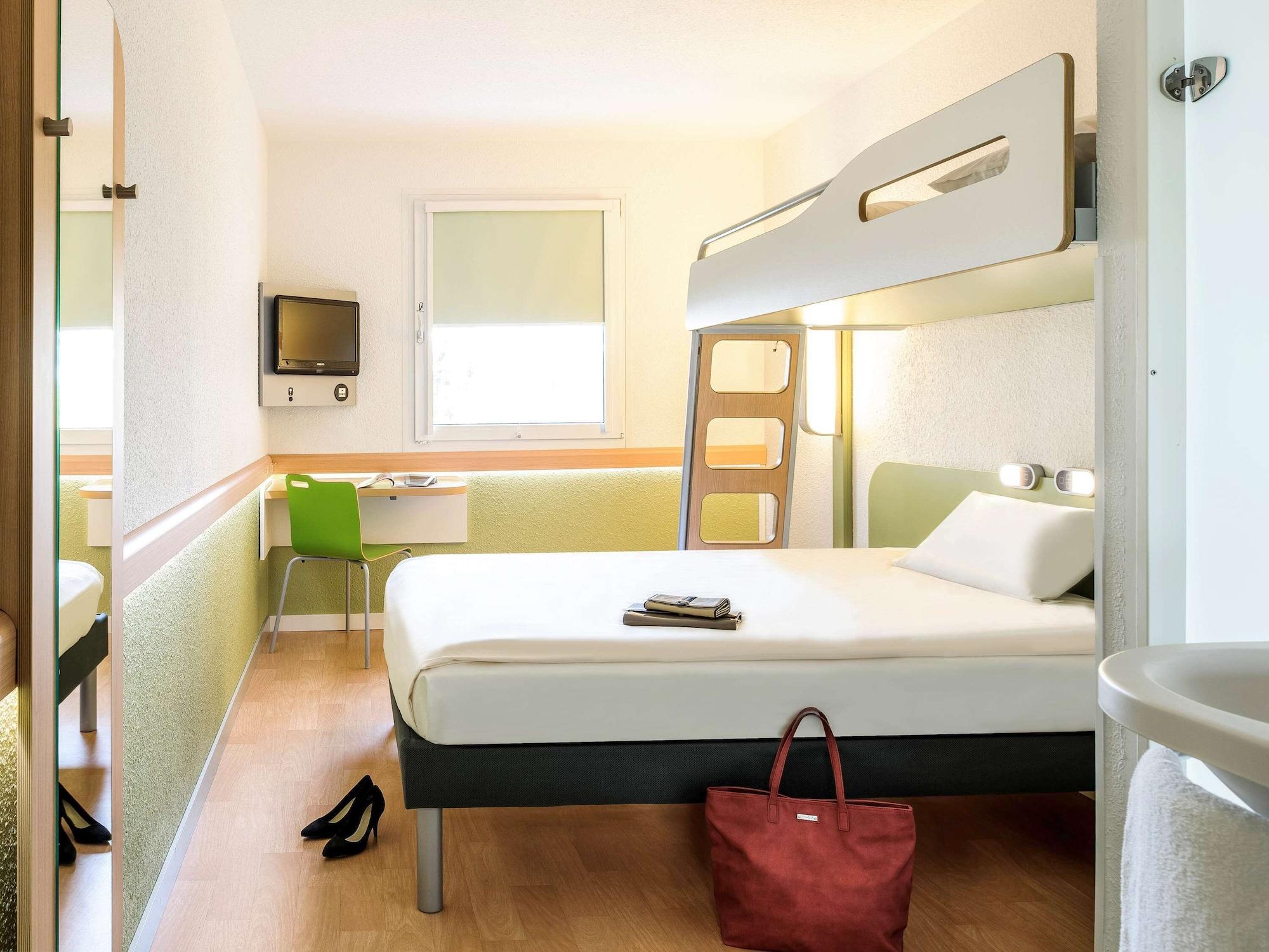 Ibis Budget Bergerac Extérieur photo