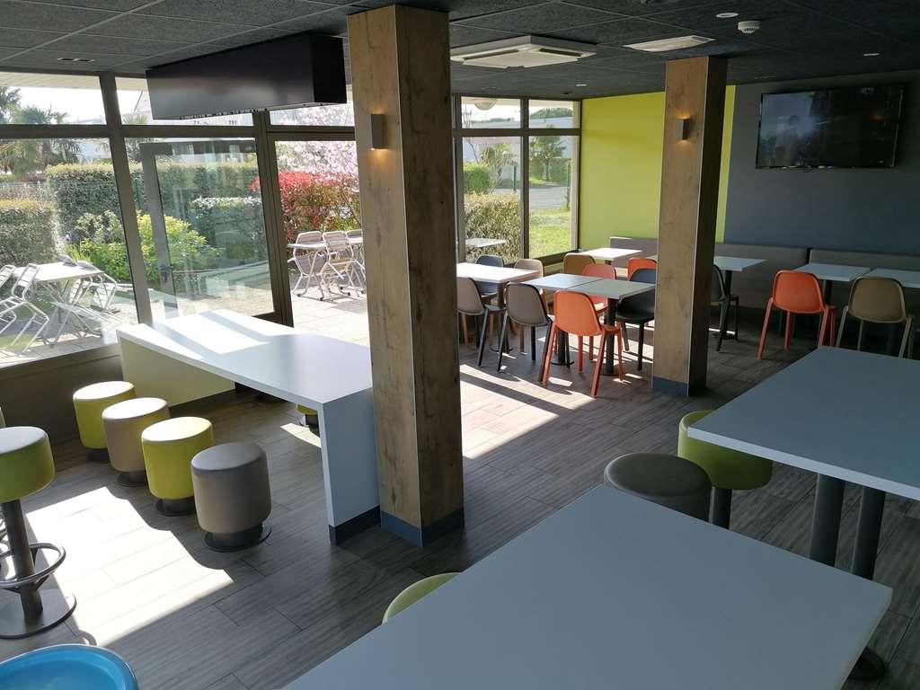 Ibis Budget Bergerac Extérieur photo