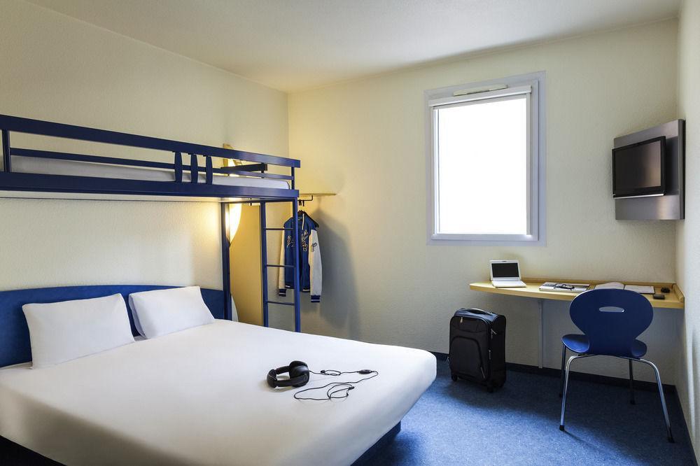 Ibis Budget Bergerac Extérieur photo