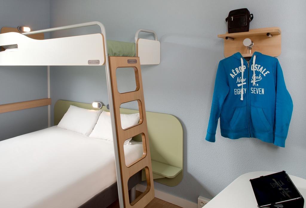 Ibis Budget Bergerac Extérieur photo