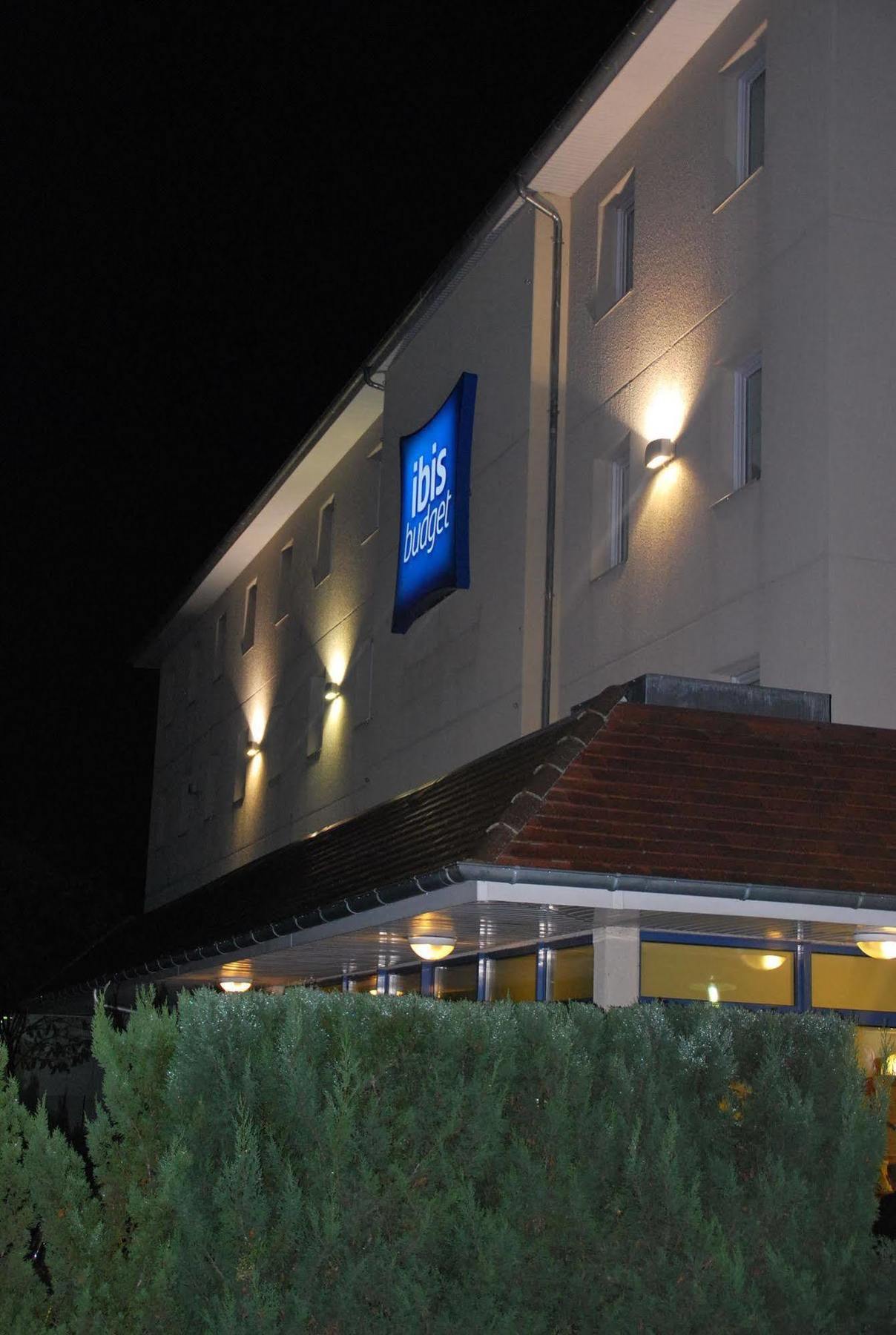 Ibis Budget Bergerac Extérieur photo