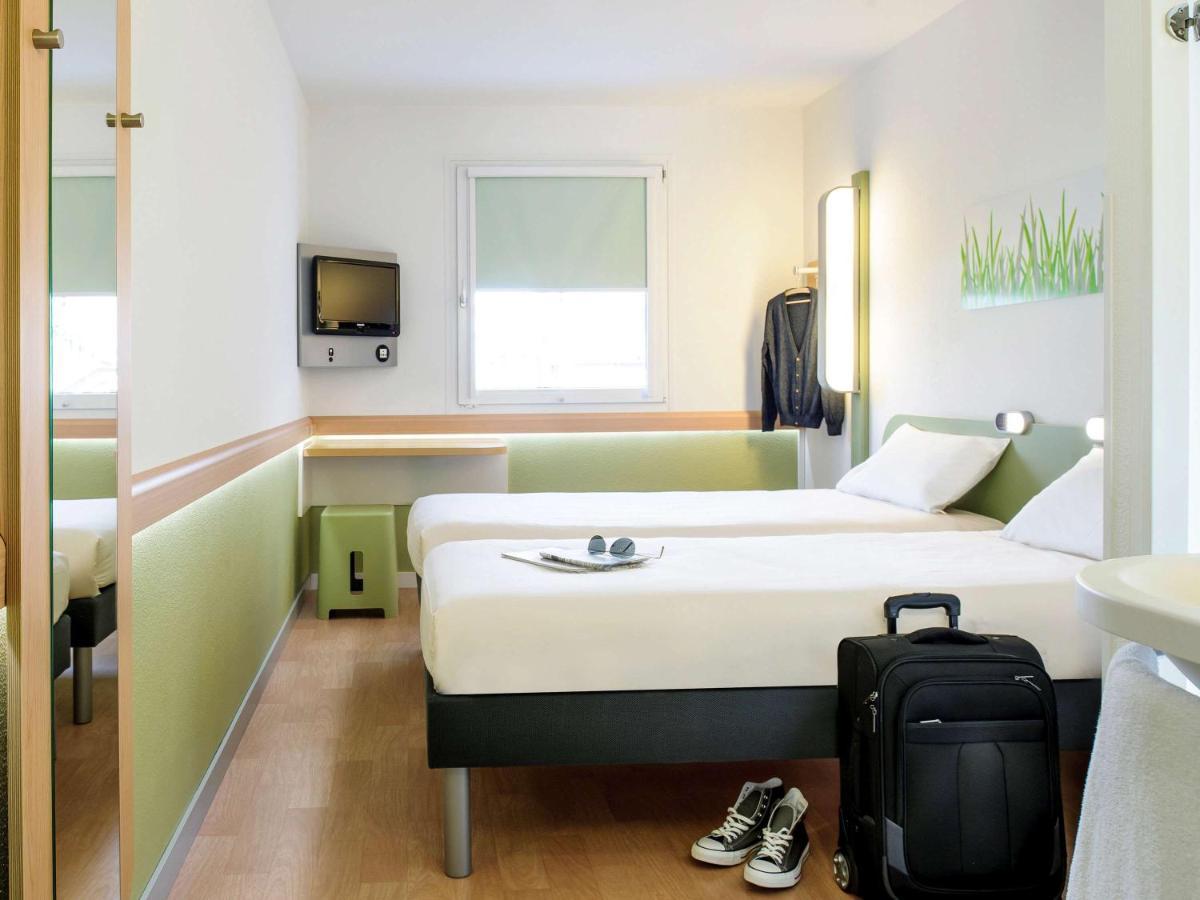 Ibis Budget Bergerac Extérieur photo